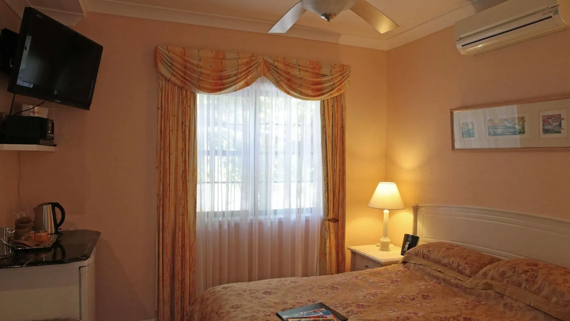 Villa Della Rosa Bed & Breakfast Mount Tamborine