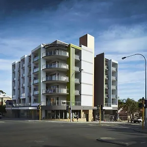 **** Aparthotel Baileys Serviced Australia
