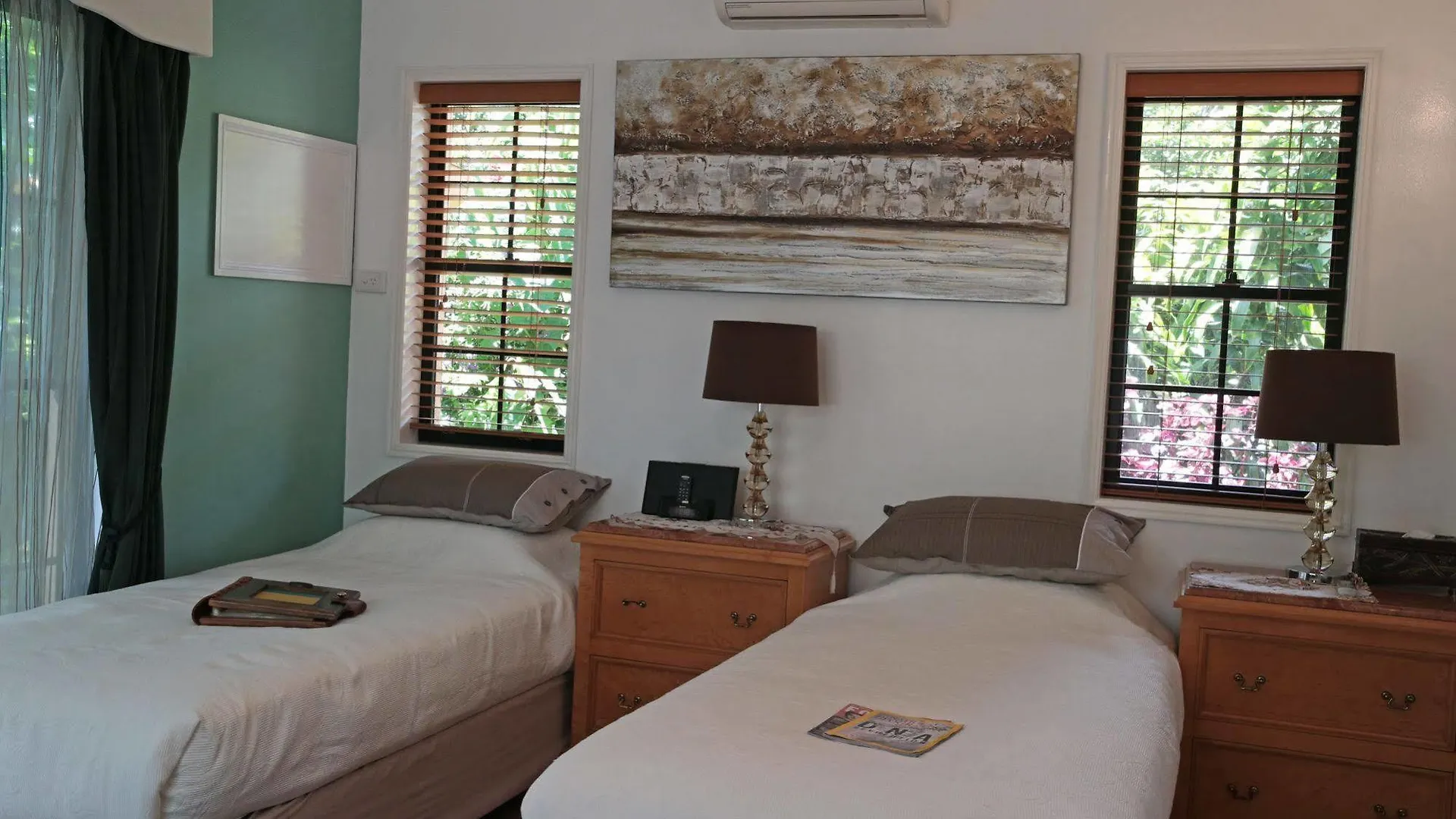 Villa Della Rosa Bed & Breakfast Mount Tamborine